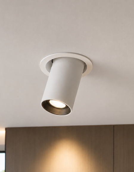 ENZO LED 8W Triac Dimmable Recessed Spot Downlight, IP44 3000K, 640lm, CRI:>90 with extra Black Insert Ring 24 Beam Angle