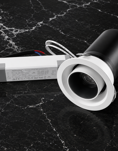 ENZO LED 8W Triac Dimmable Recessed Spot Downlight, IP44 3000K, 640lm, CRI:>90 with extra Black Insert Ring 24 Beam Angle