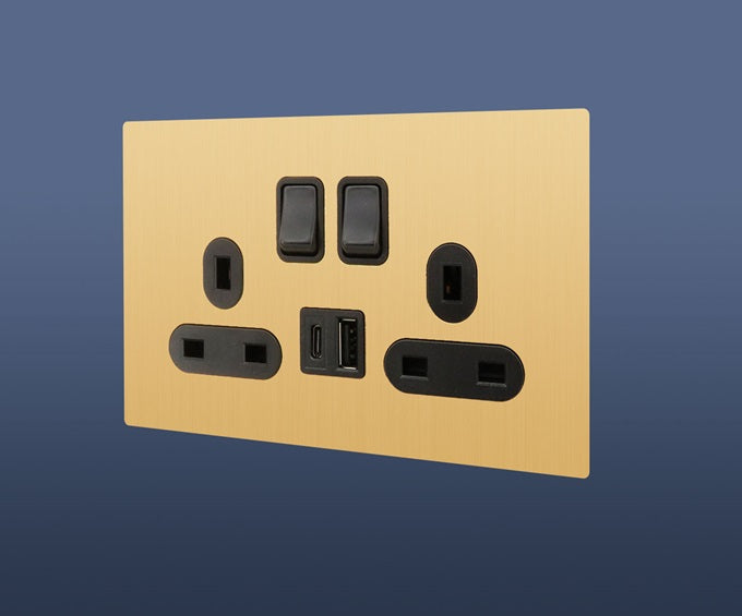 13A MF DOUBLE GOLD SWITCH SOCKET WITH USB & USB C